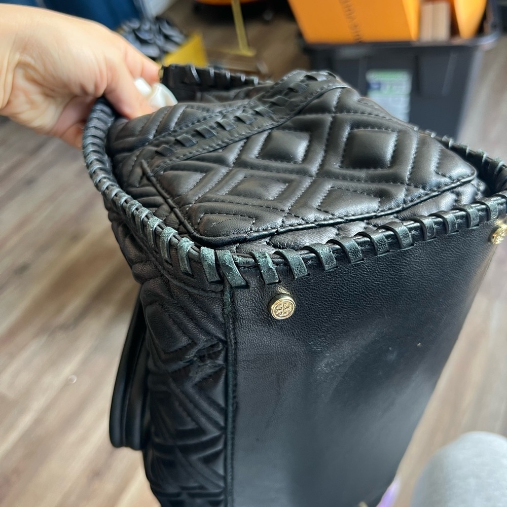 Tory Burch Black Quilted Bag - Picture 4 of 13